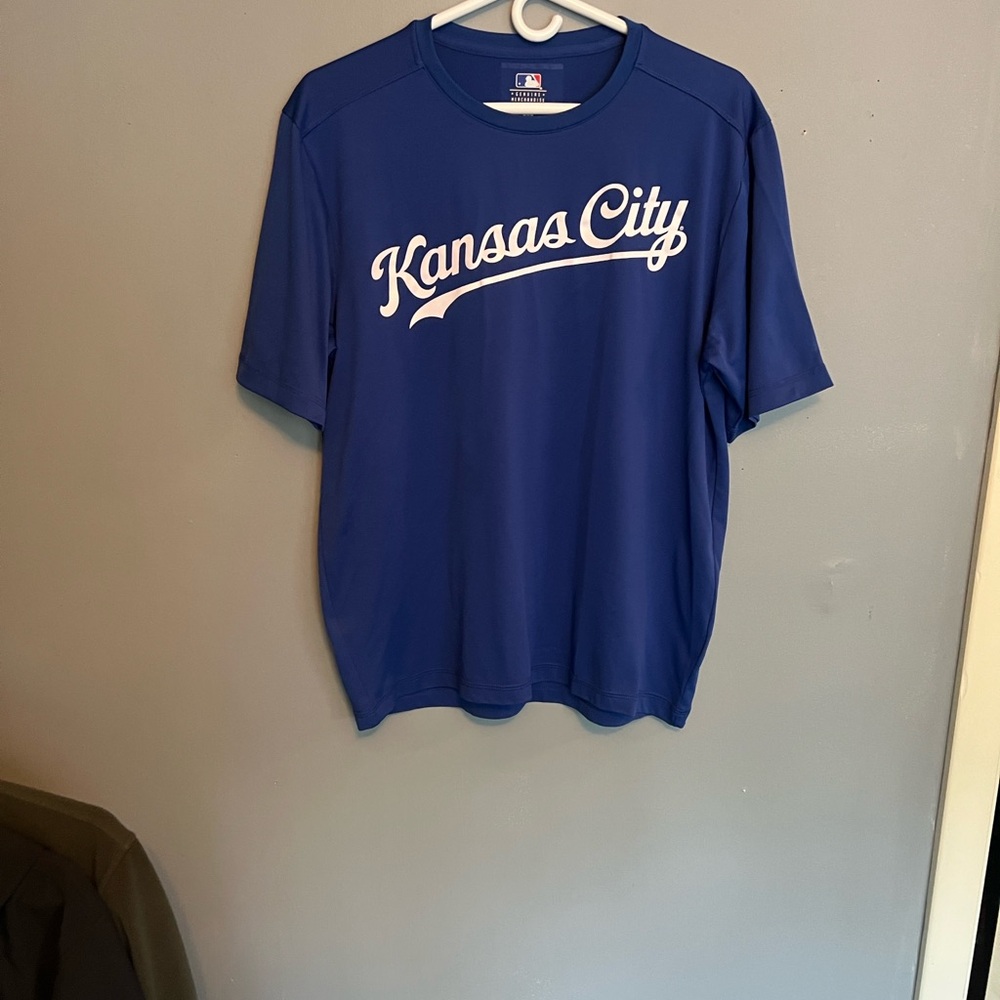MLB Genuine Merchandise Kansas City Royals Size MD